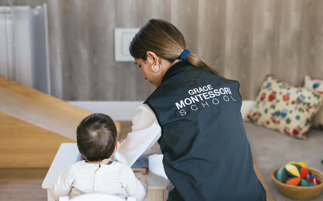 La adaptación escolar Montessori: un camino compartido entre familias y escuela