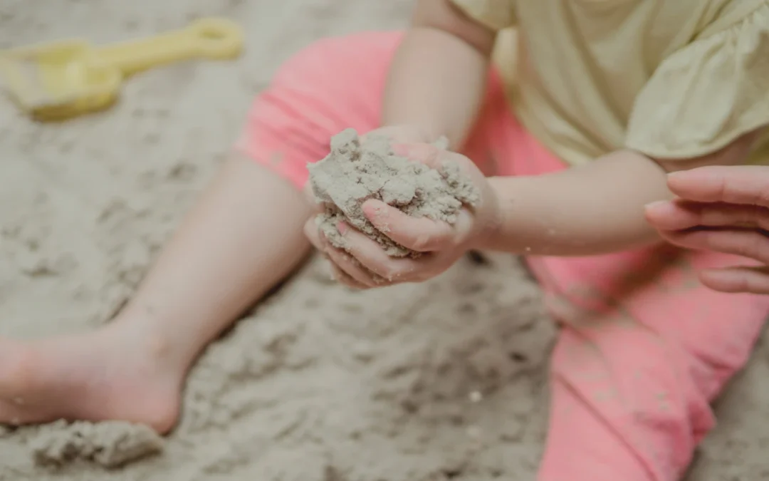 El verano con niños pequeños: pantallas, rutinas y aburrimiento